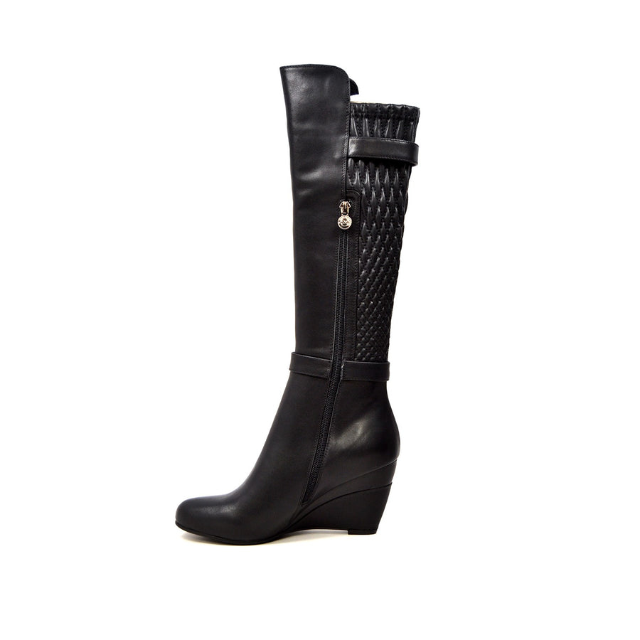 Tally Wedge Boots - Stylish Quilted Design for Everyday Wear and Nights Out